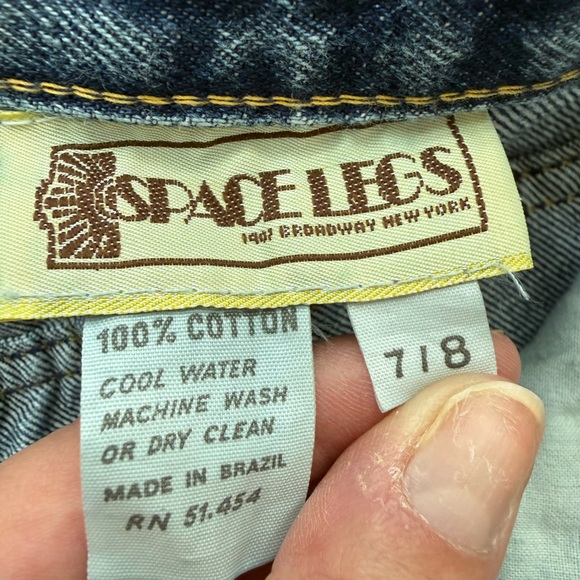 Vintage Space Legs High-Waisted Pleated Blue Denim Jeans - Picture 4 of 9